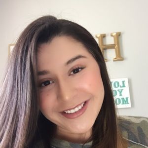 Meet your Posher, Haley